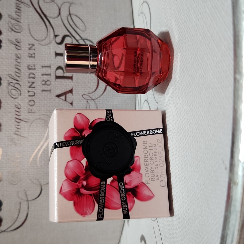Viktor Rolf Flowerbomb Ruby Orchid edp mini